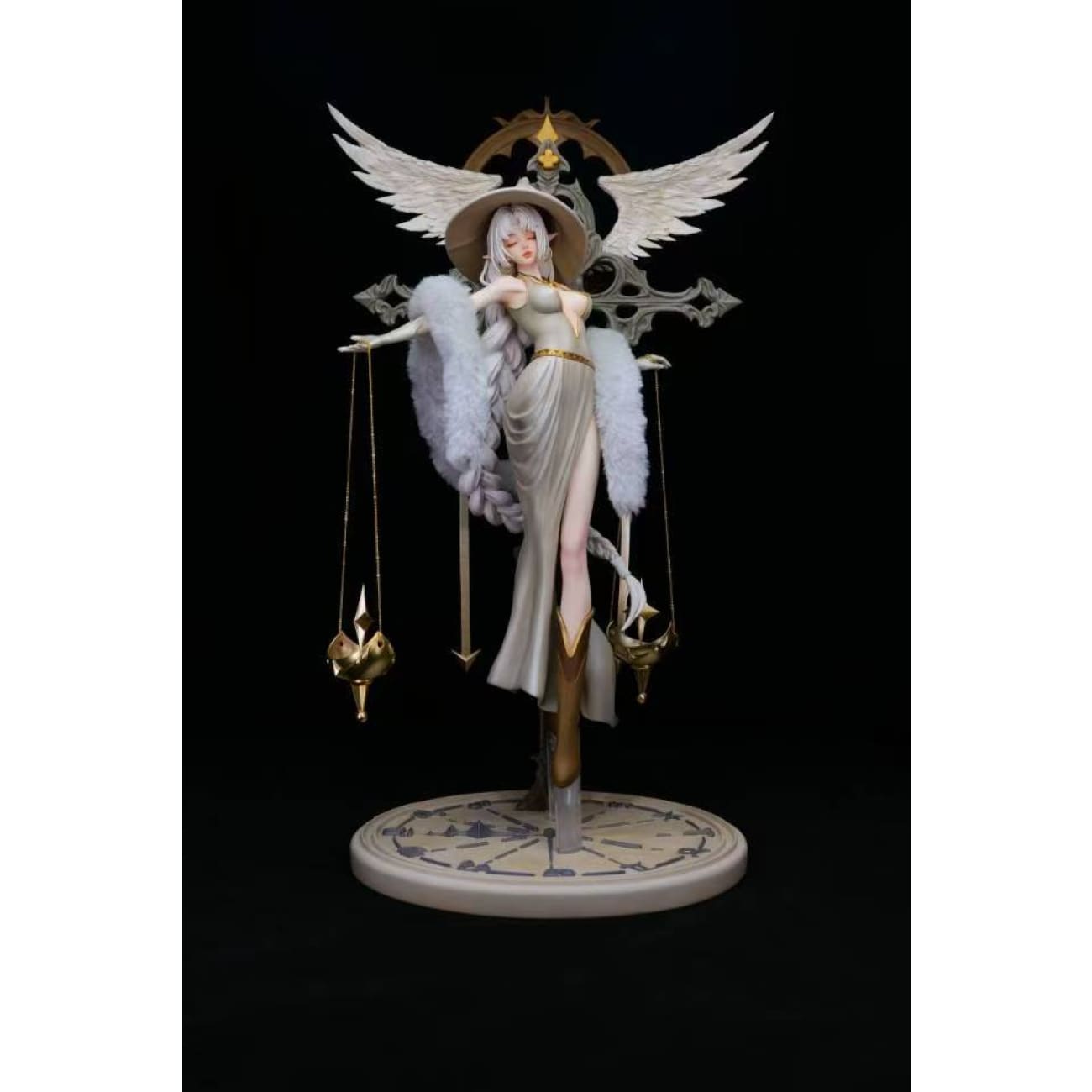 Jin He Zhi Wu Studio - Libra