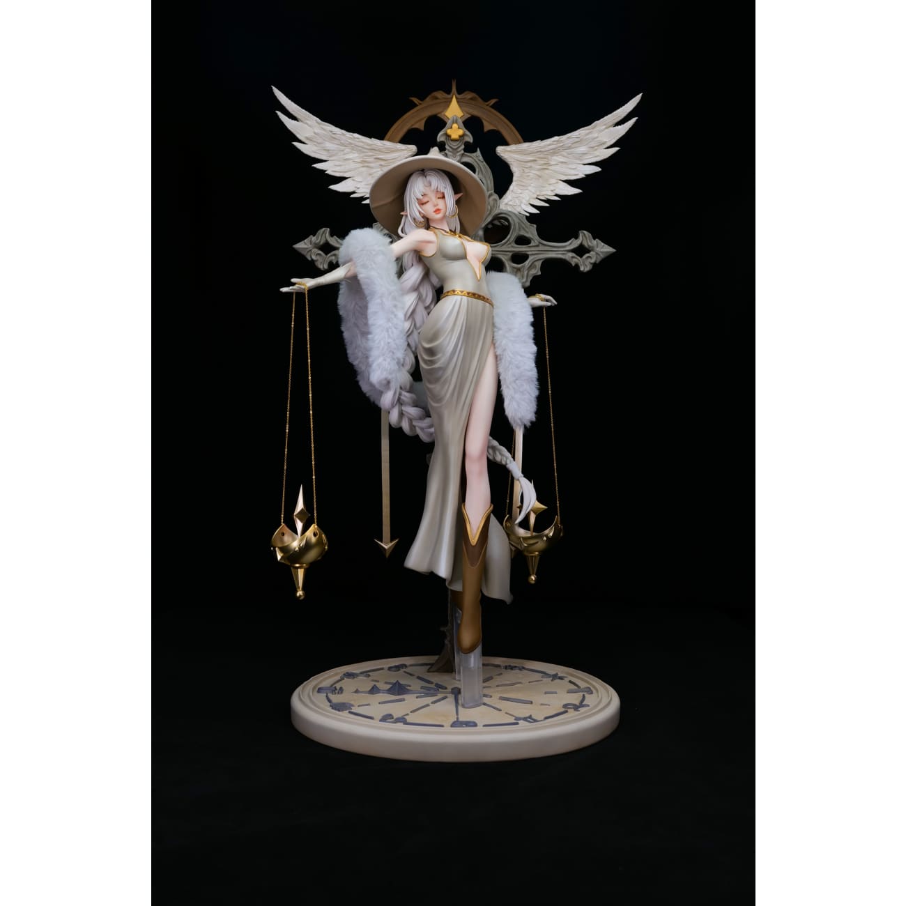 Jin He Zhi Wu Studio - Libra