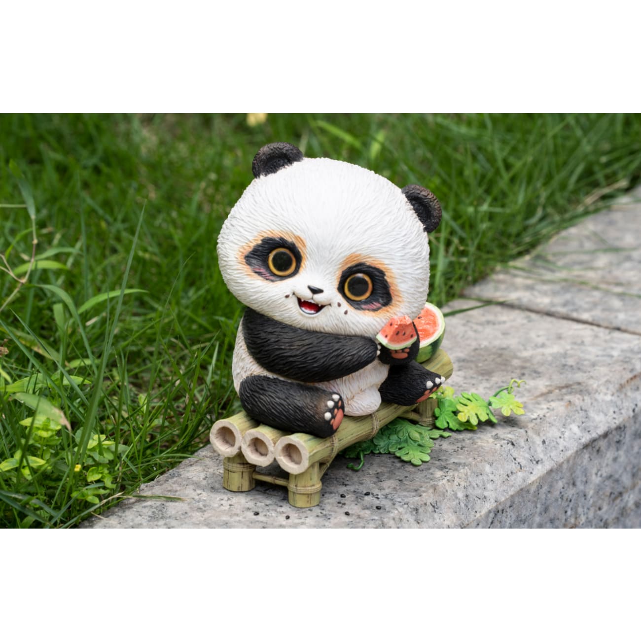 Jomatal Studio - Summer Panda