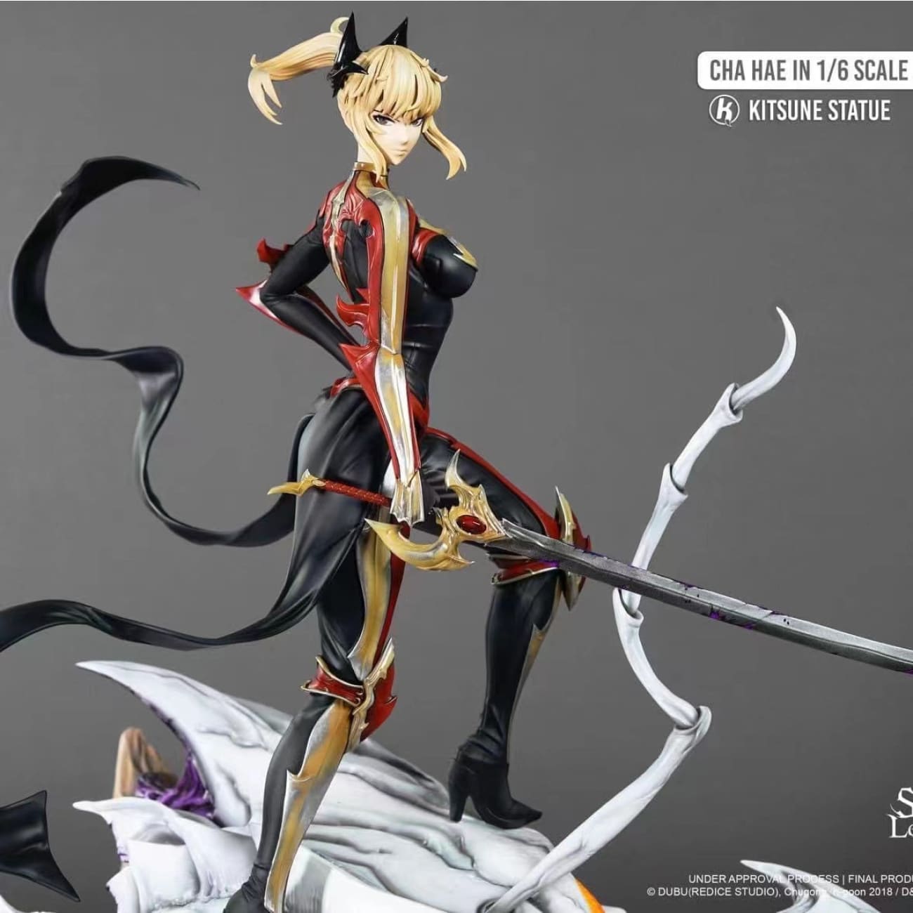 Kitsune Statue - Cha Hae-In [Licensed]