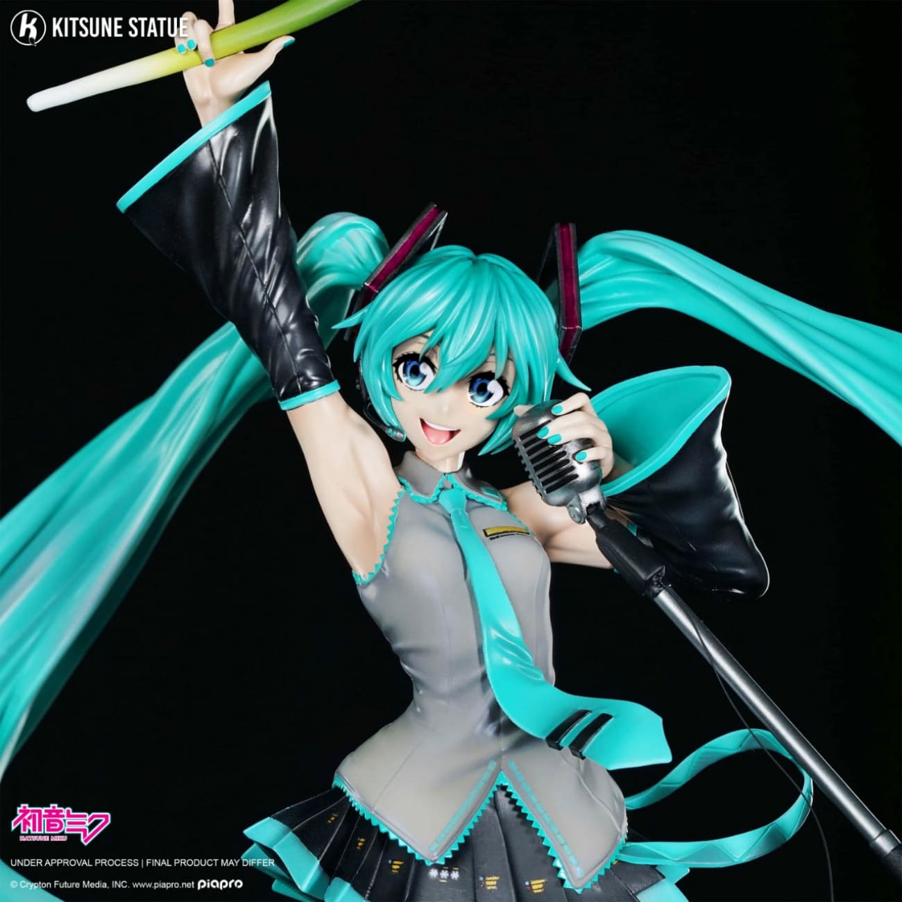 Kitsune Statue - Virtual Singer Hatsune Miku [licensed]