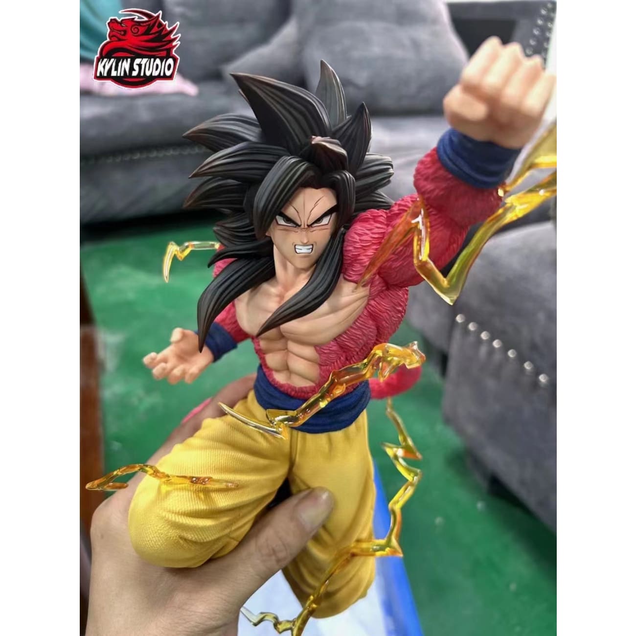 Kylin Studio - Super Saiyan 4 Dragon Fist Son Goku