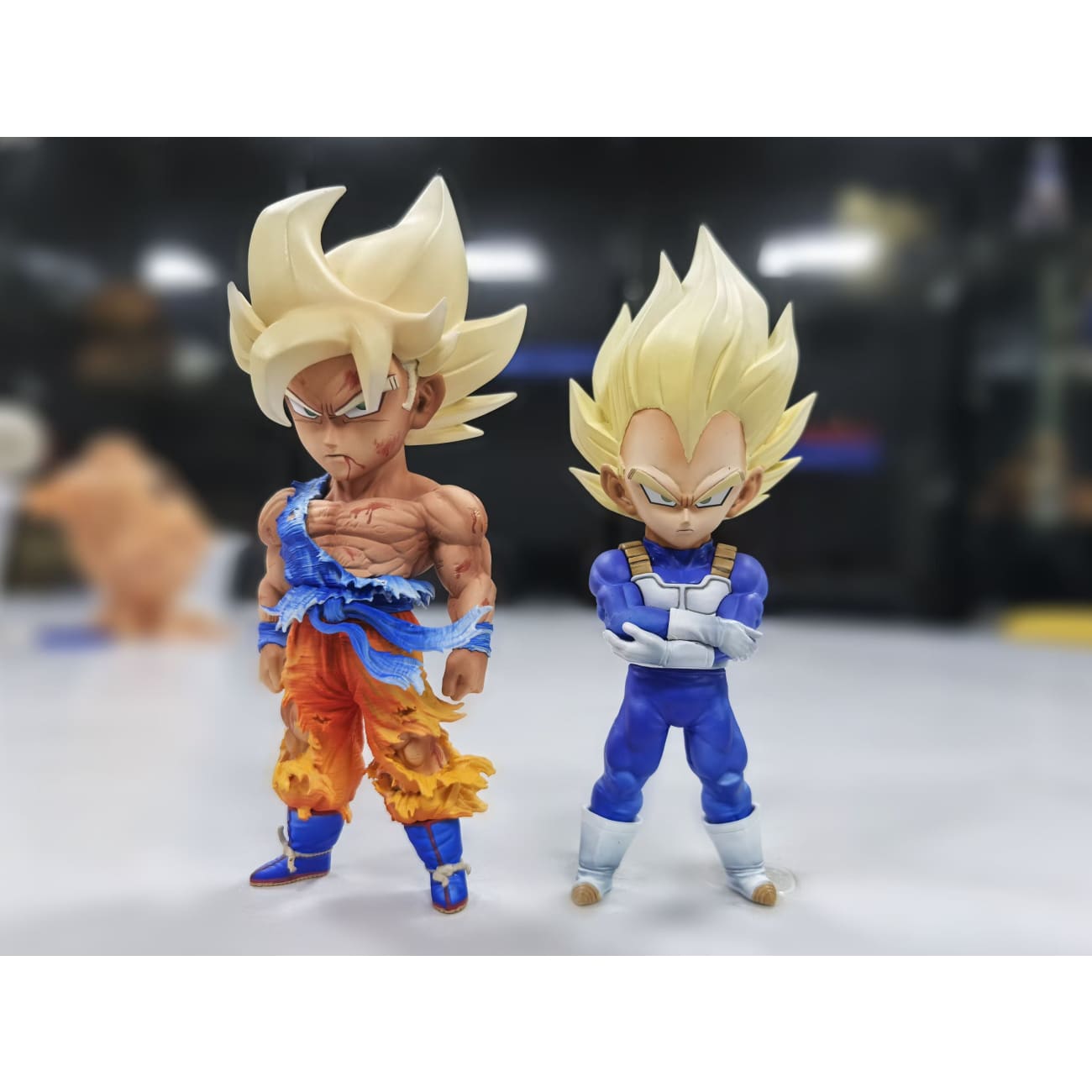 League Studio - Super Saiyan Vegeta