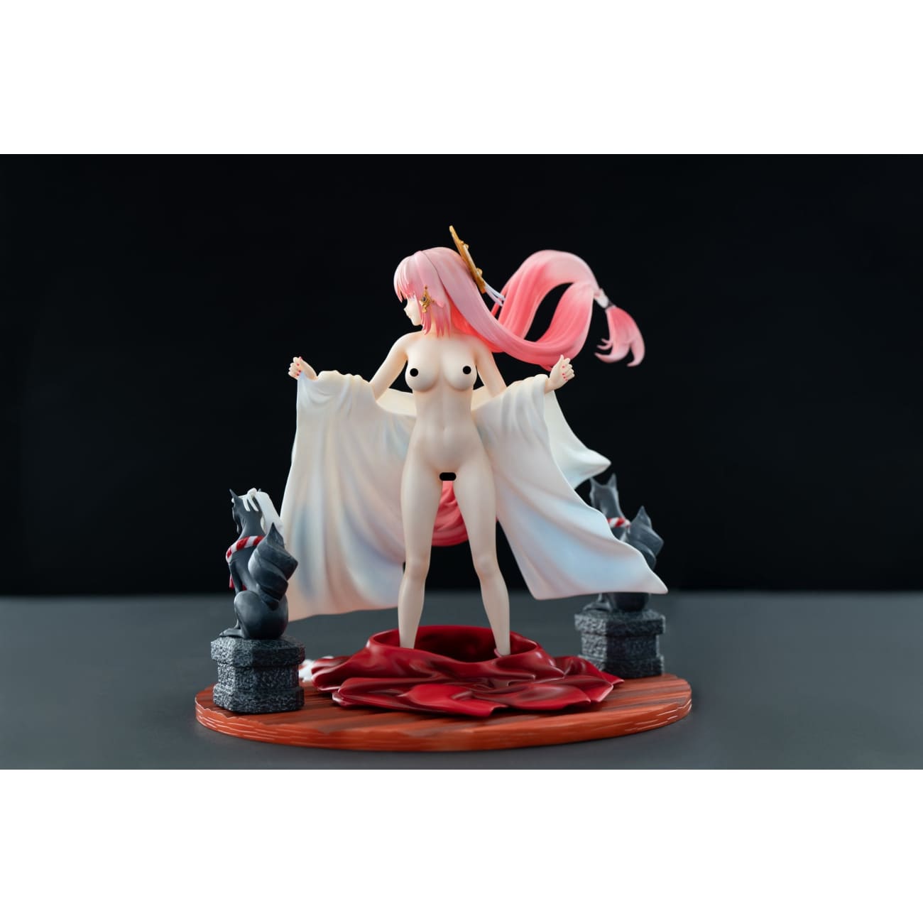 Li Zhi Studio - Yae Miko [2 Variants]