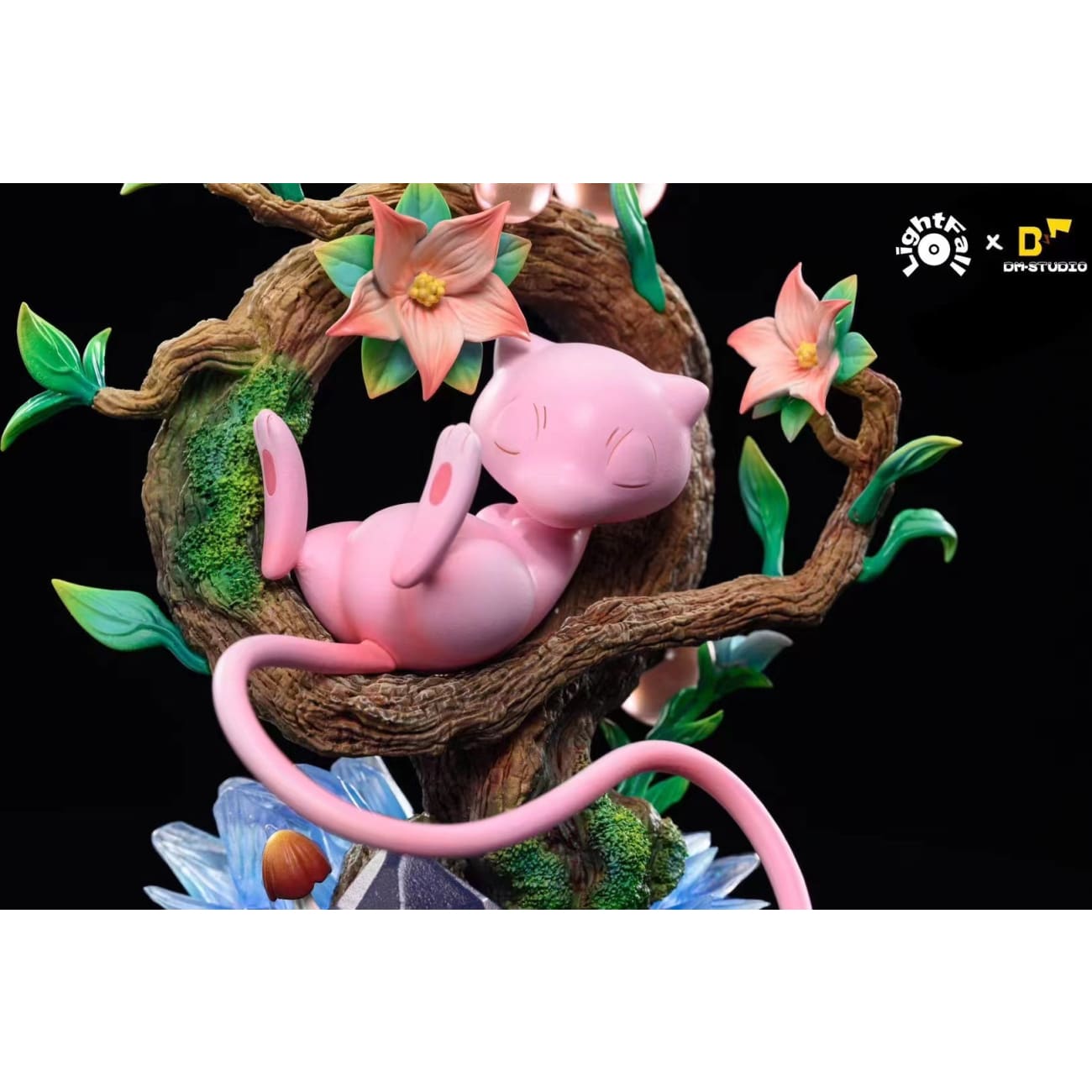 Light Fall Studio X DM Studio - Mew 