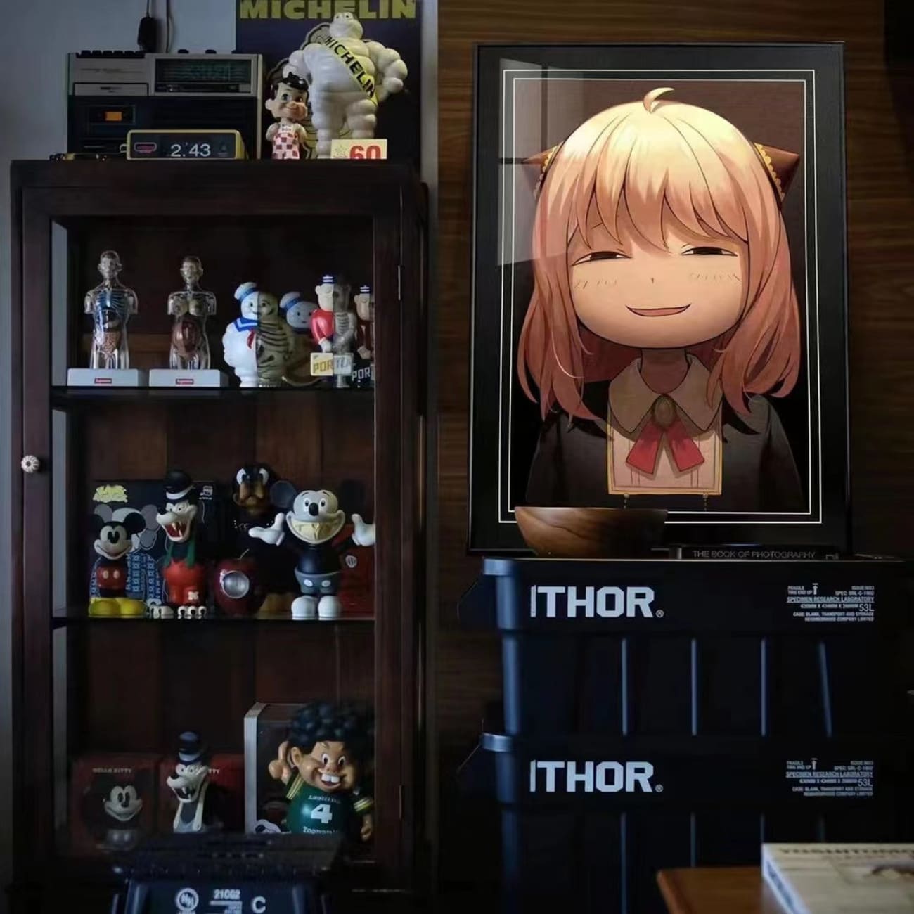 Loid Forger / Anya Forger / Yor Forger Poster Frame