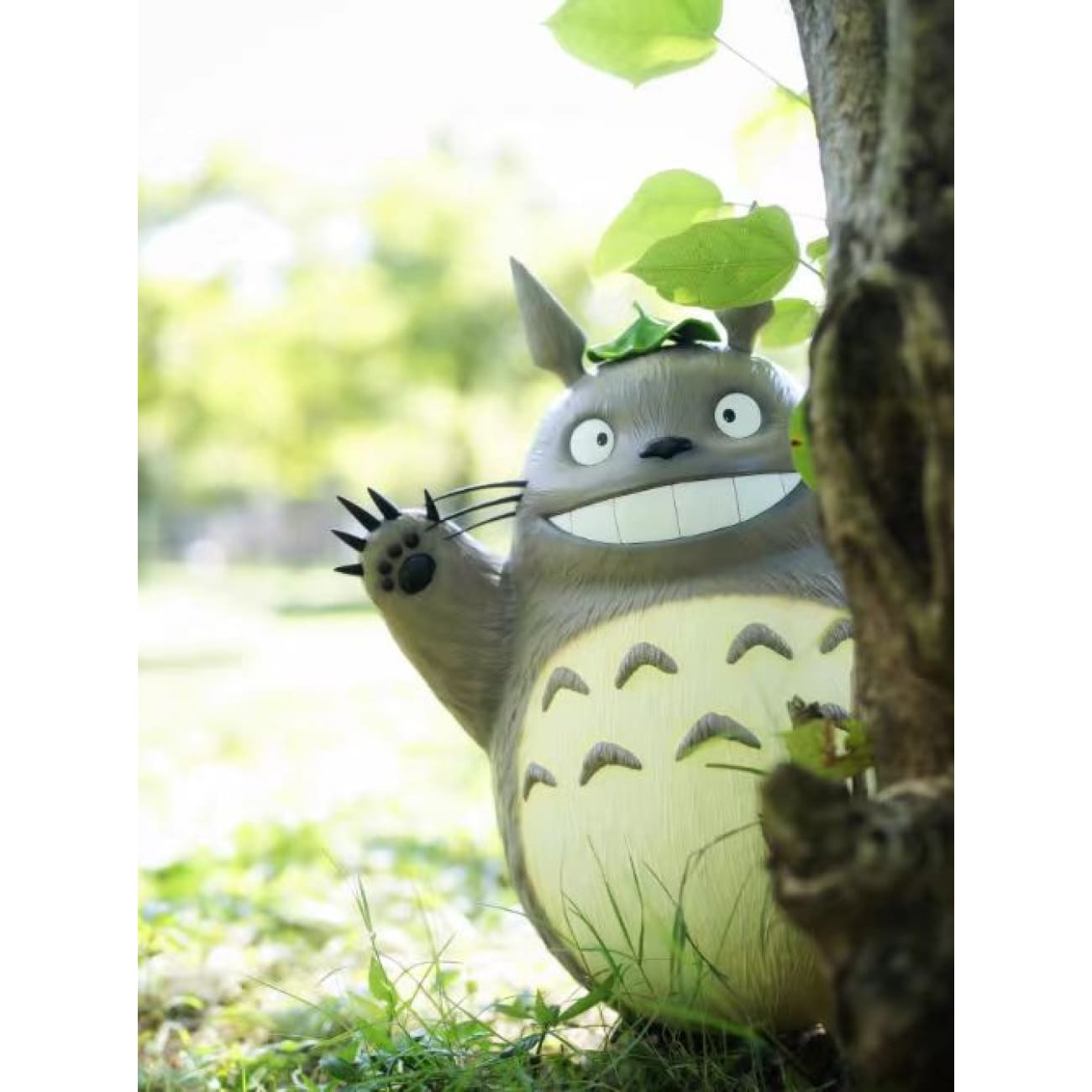 Long Miao Studio - Beckoning Totoro