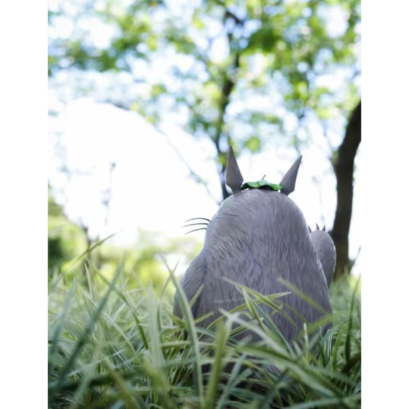 Long Miao Studio - Beckoning Totoro