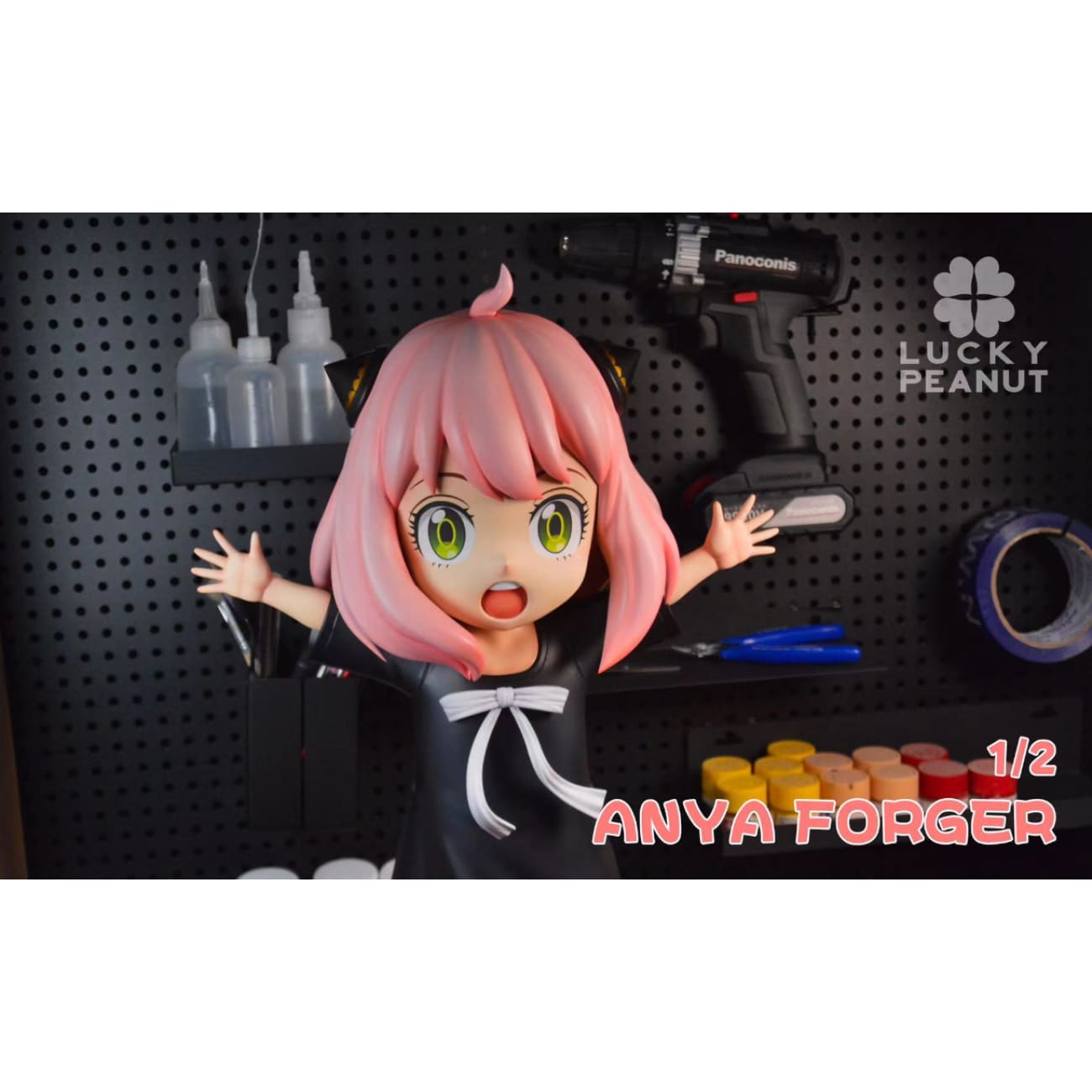 Lucky Peanut Studio - Anya Forger Asking Hug