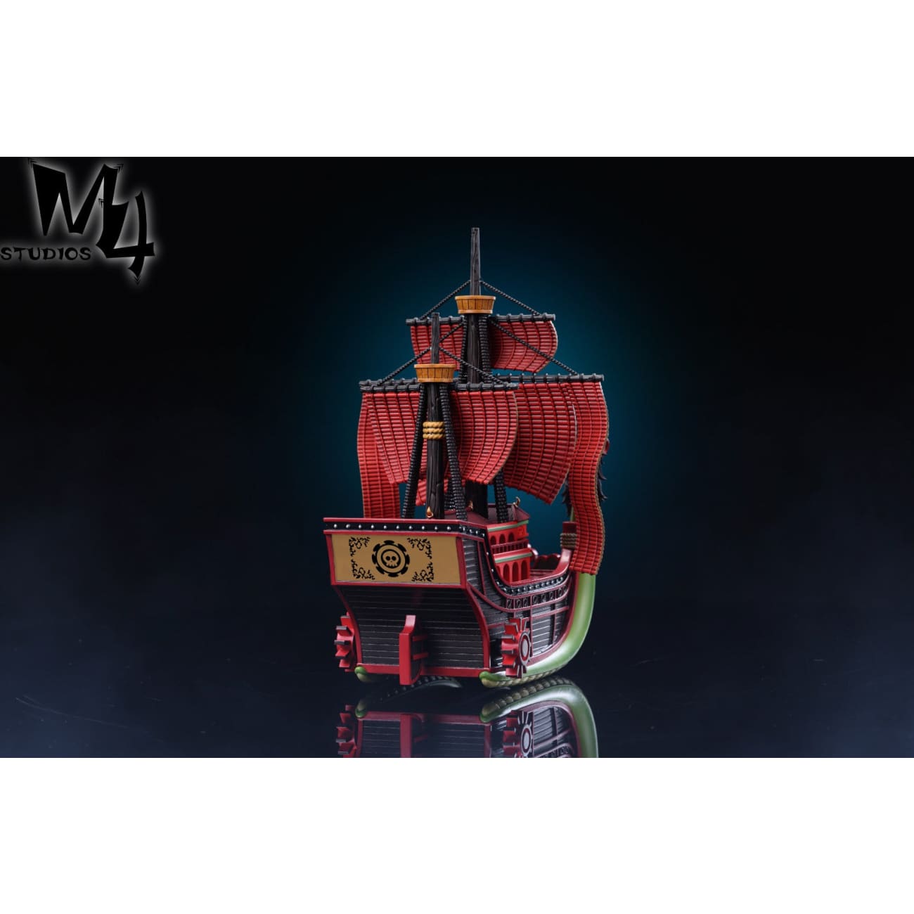 M4 Studio - Perfume Yuda