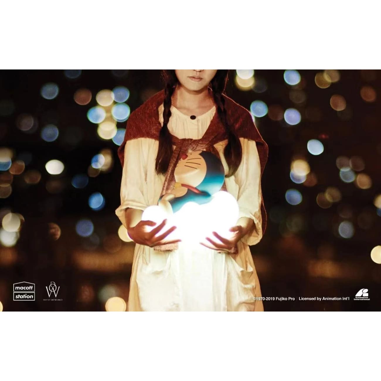 Macott Station - Lighting Cloud Doraemon