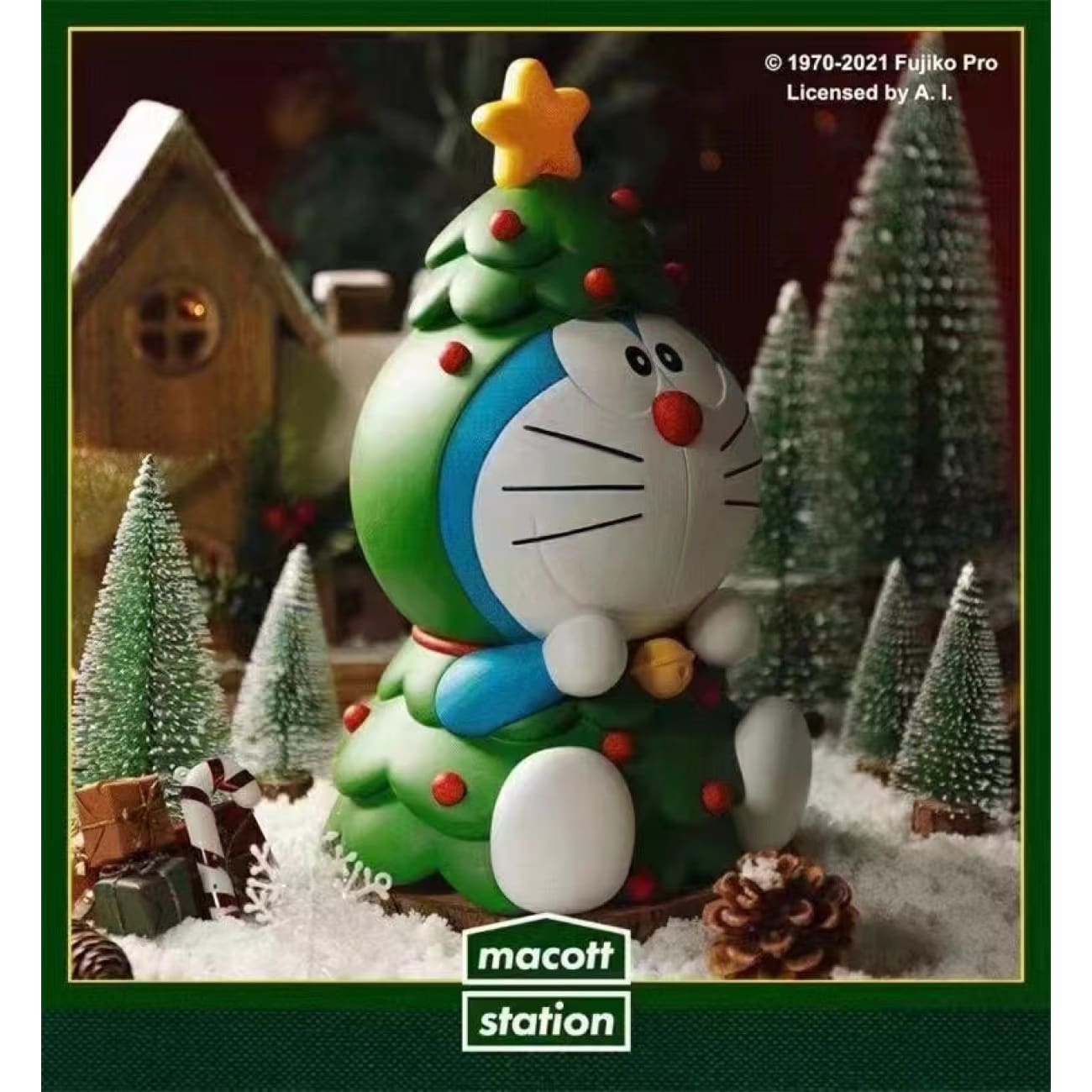 Macott Station - Santa/ Snowman/ Christmas Tree