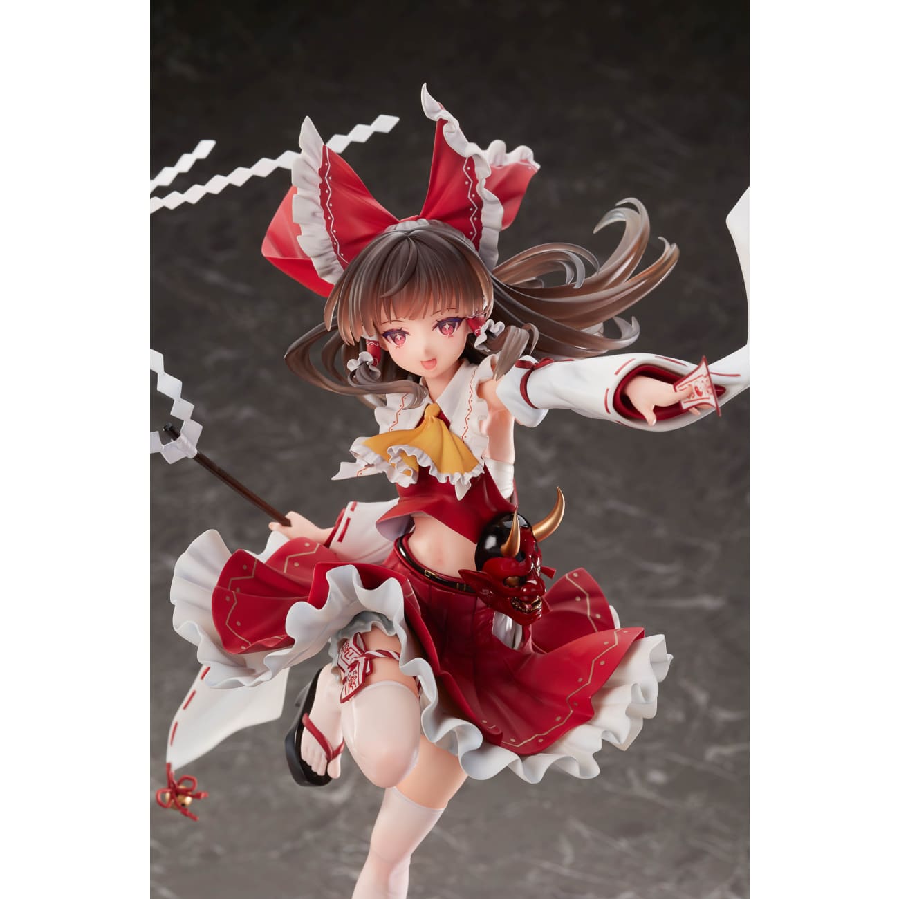 Magi Arts - Reimu Hakurei [2 Variants]