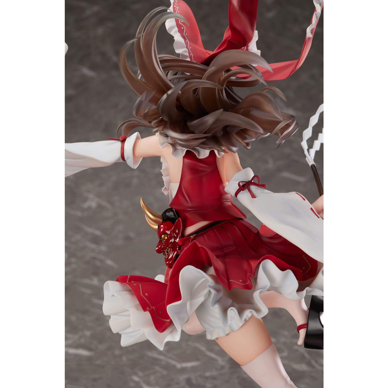 Magi Arts - Reimu Hakurei [2 Variants]