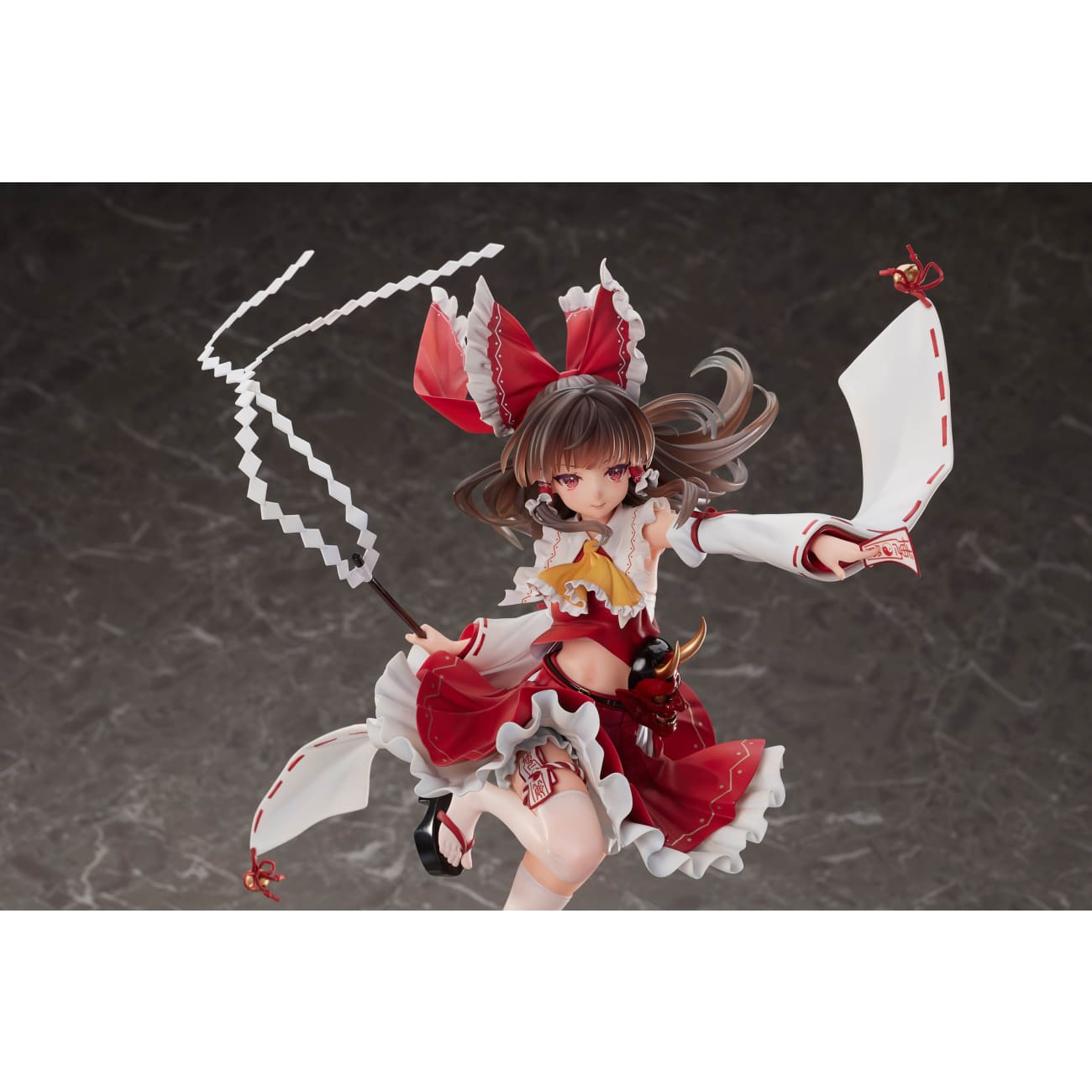 Magi Arts - Reimu Hakurei [2 Variants]