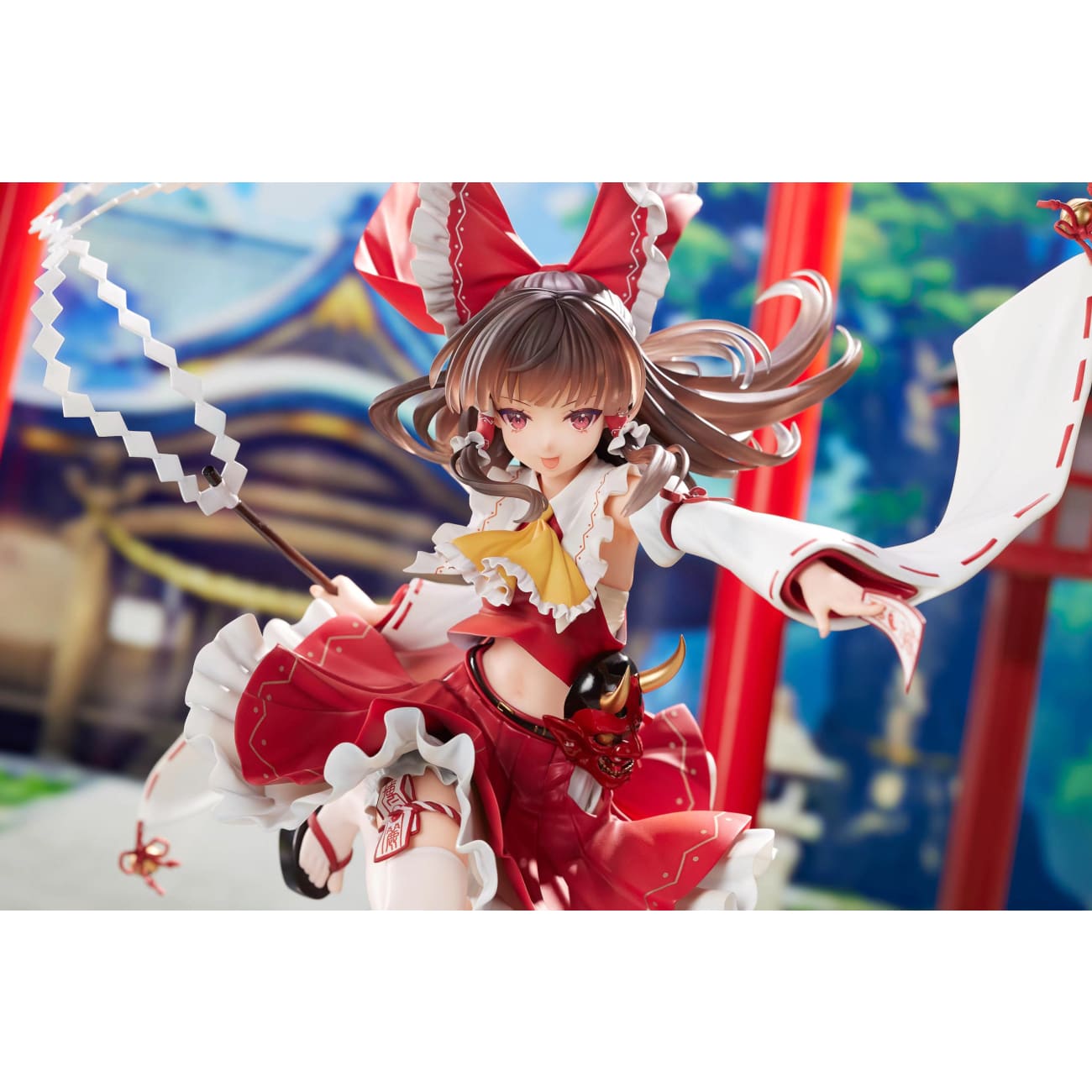 Magi Arts - Reimu Hakurei [2 Variants]