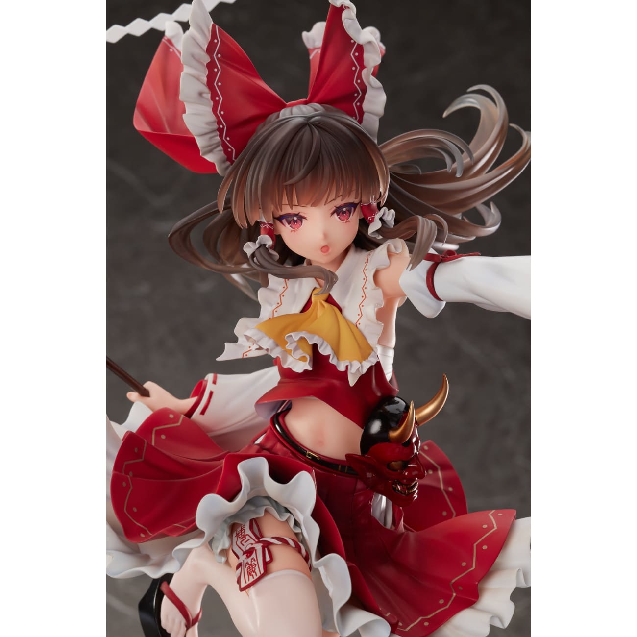 Magi Arts - Reimu Hakurei [2 Variants]