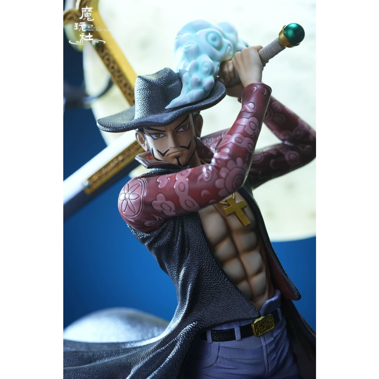 Magic Play Club Studio - Dracule Mihawk