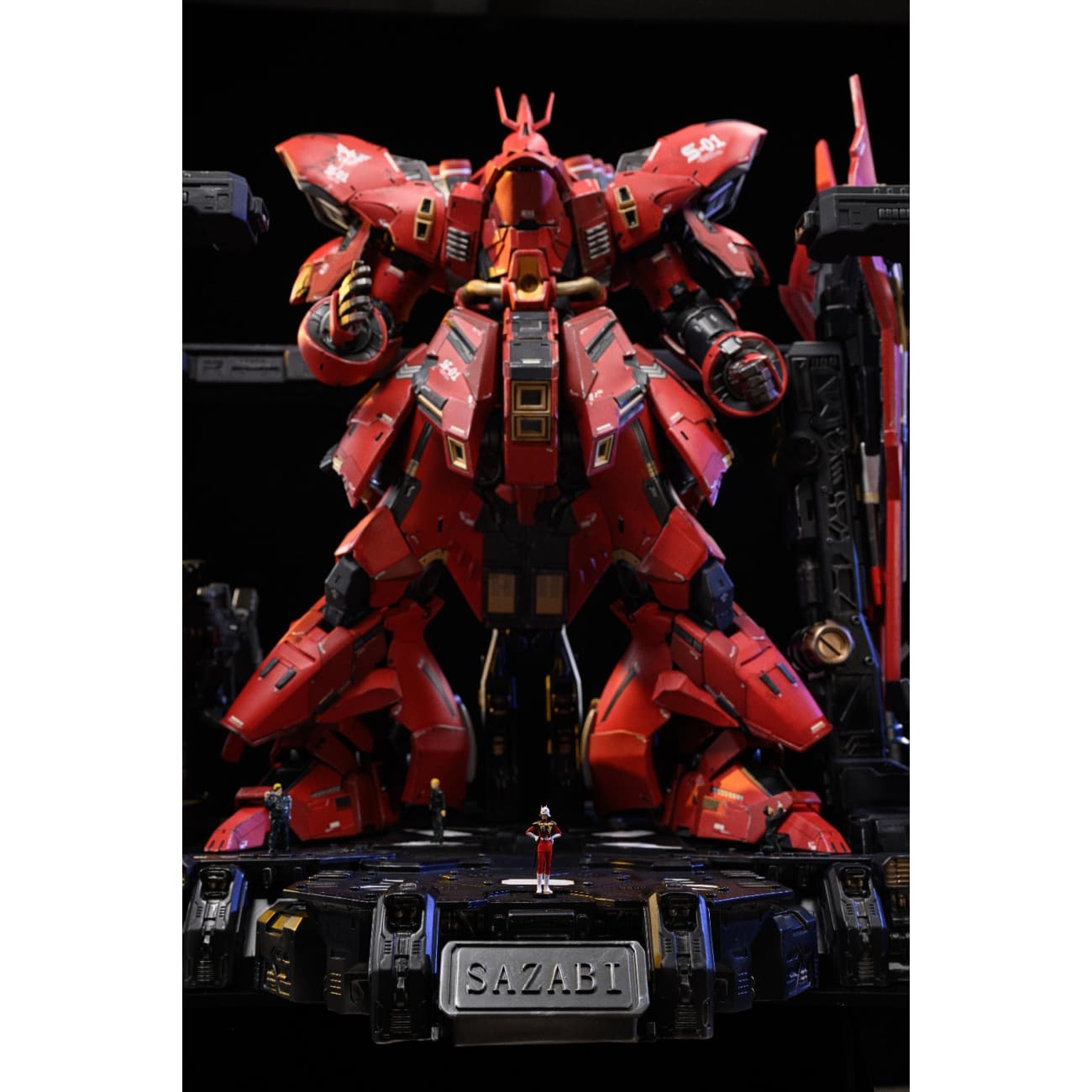 Mecha Era Studio - Sazabi