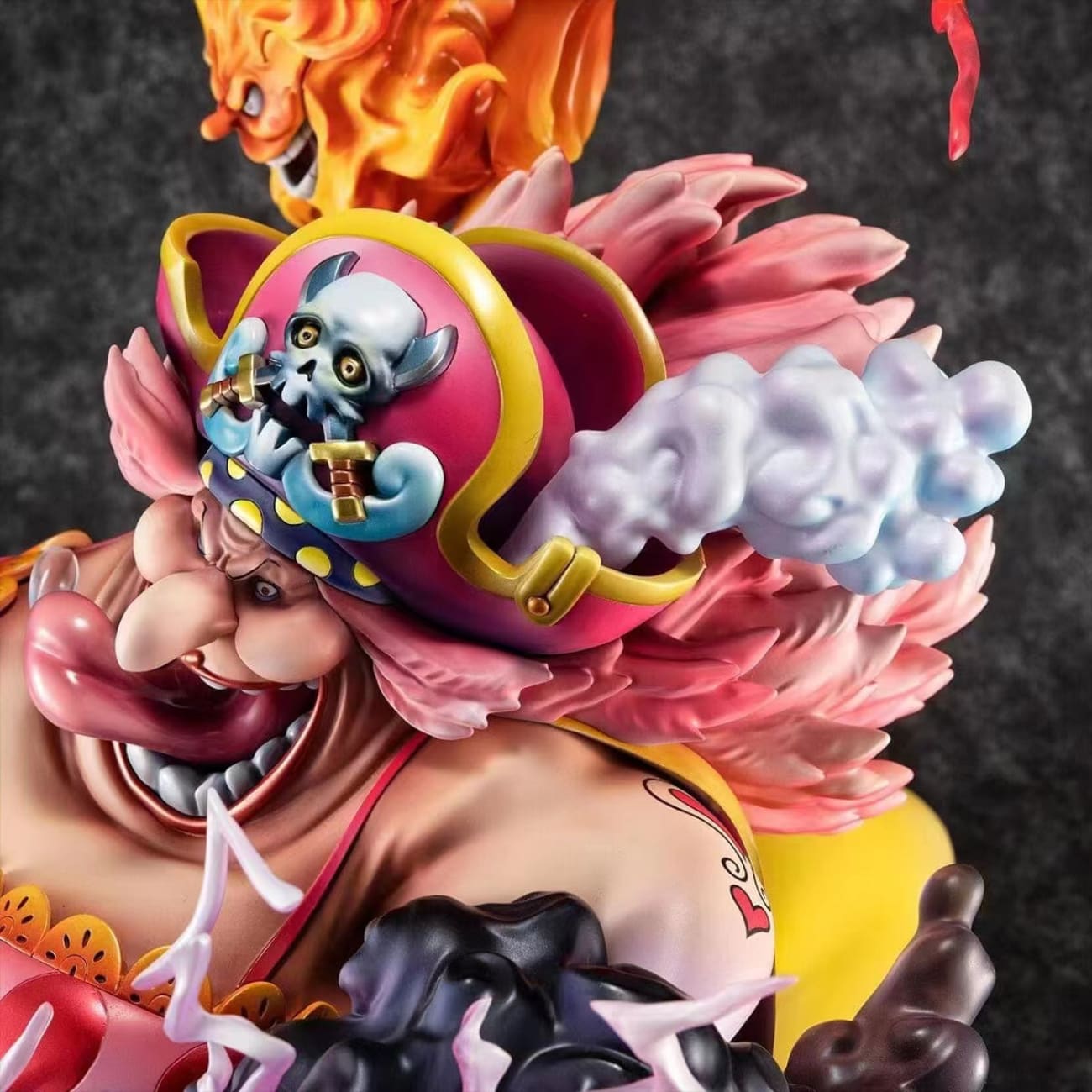 MegaHouse - Big Mom Charlotte Linlin