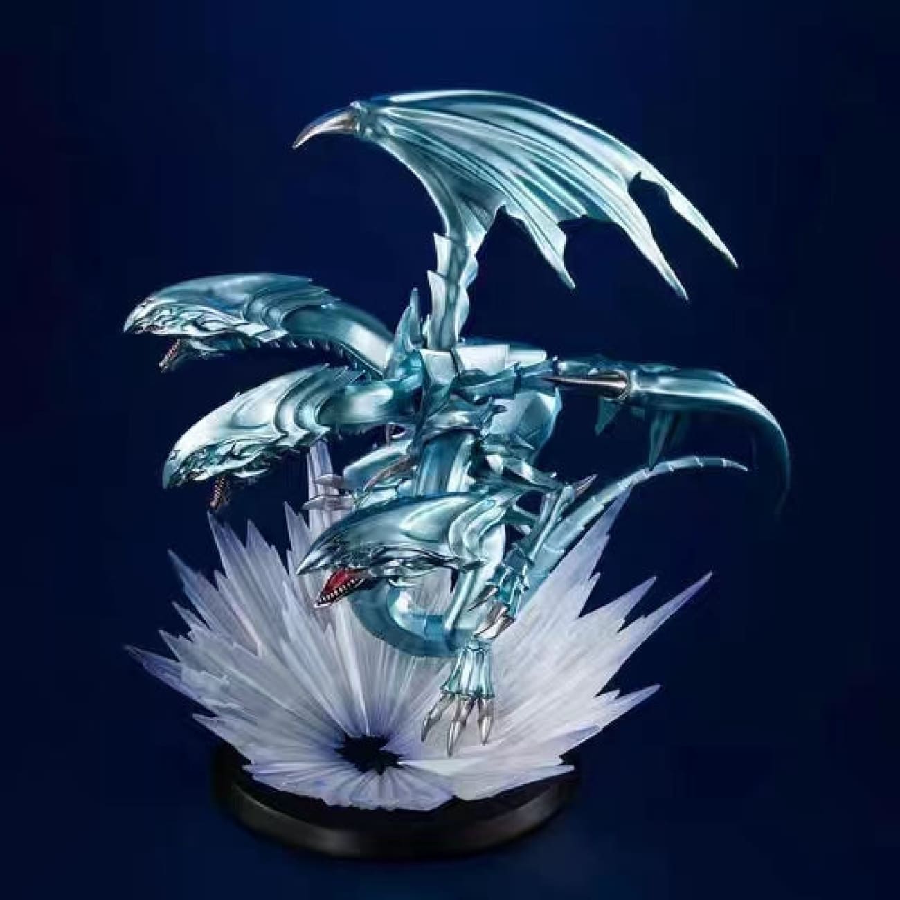 MegaHouse - Blue-Eyes Ultimate Dragon 