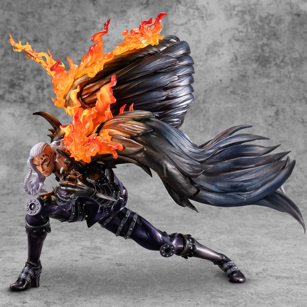 MegaHouse - King