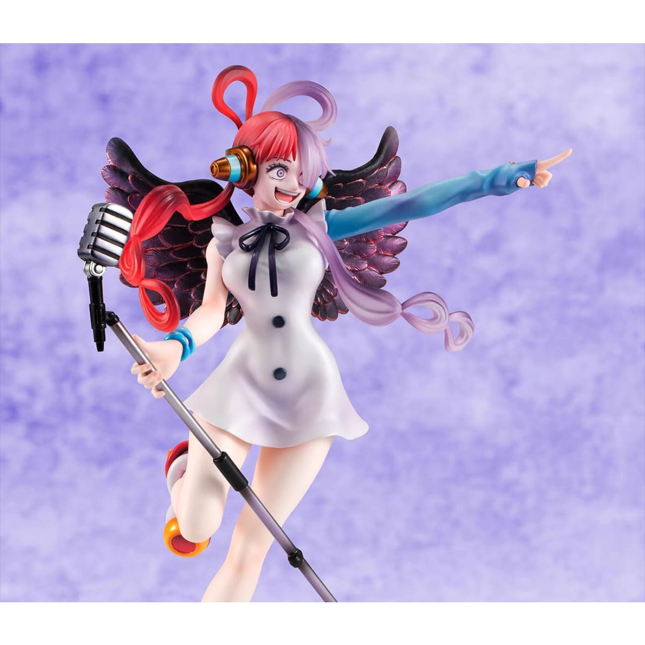 MegaHouse - Red Hair Uta Theater Ver.