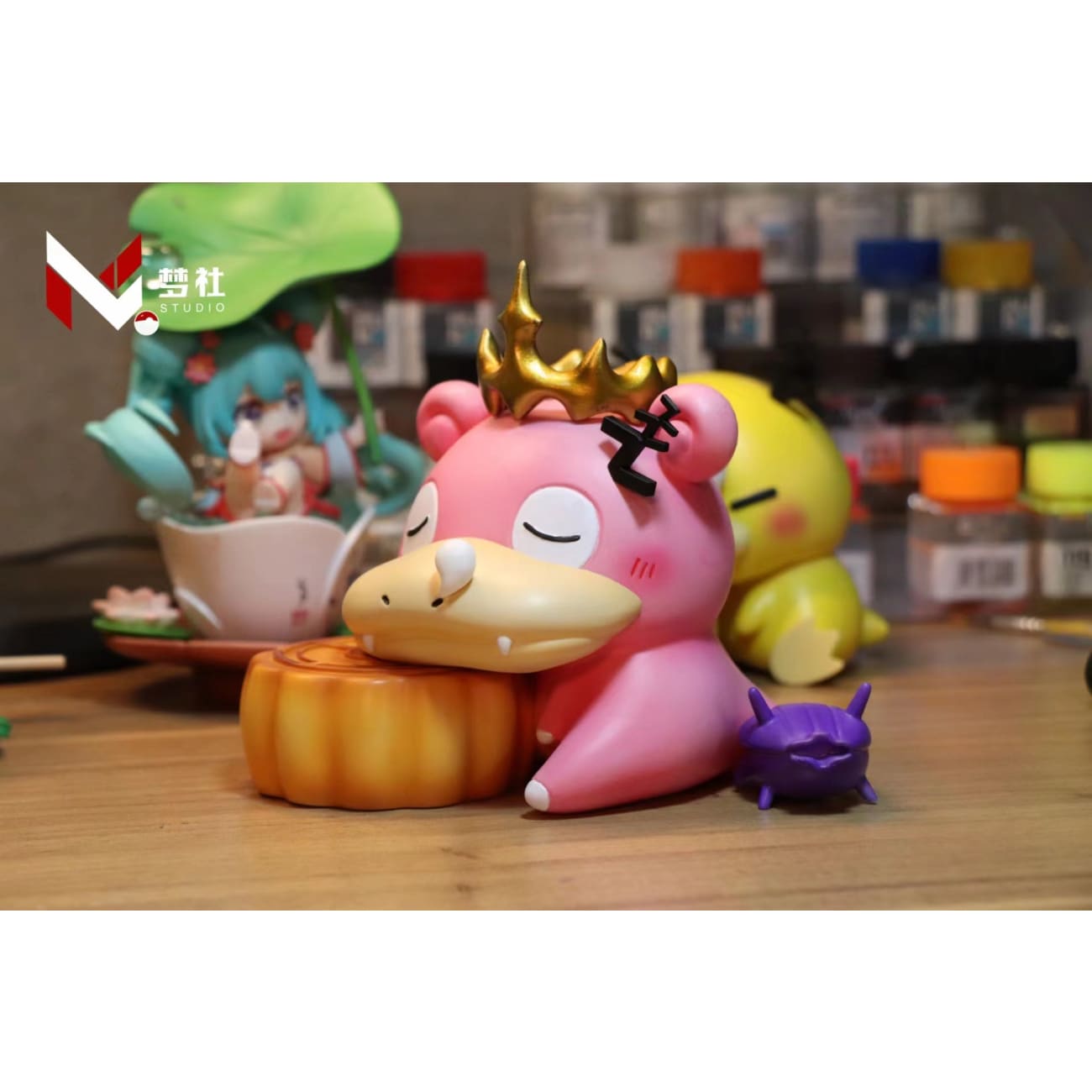 Meng She Studio - Sleepy Crown Slowpoke 