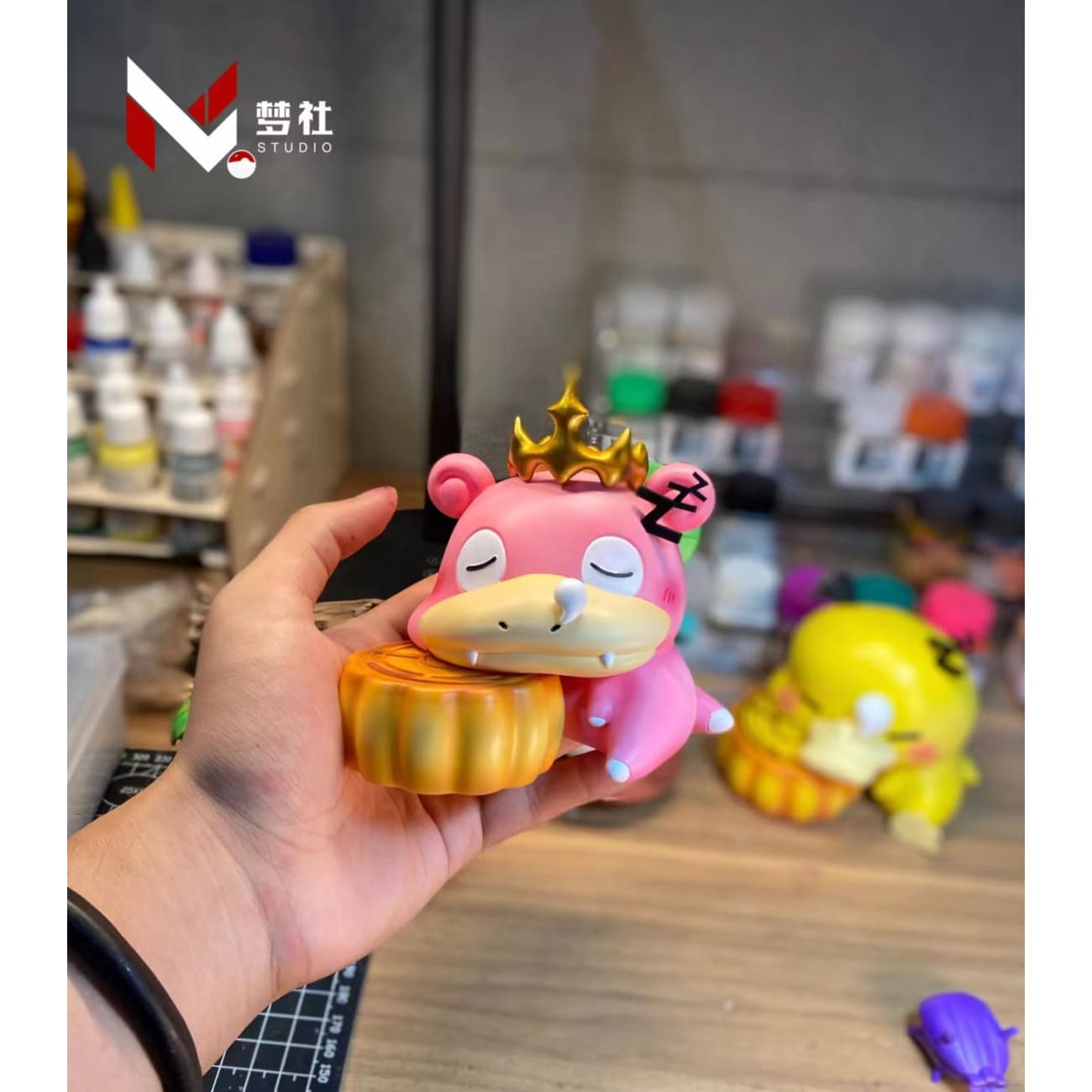 Meng She Studio - Sleepy Crown Slowpoke 