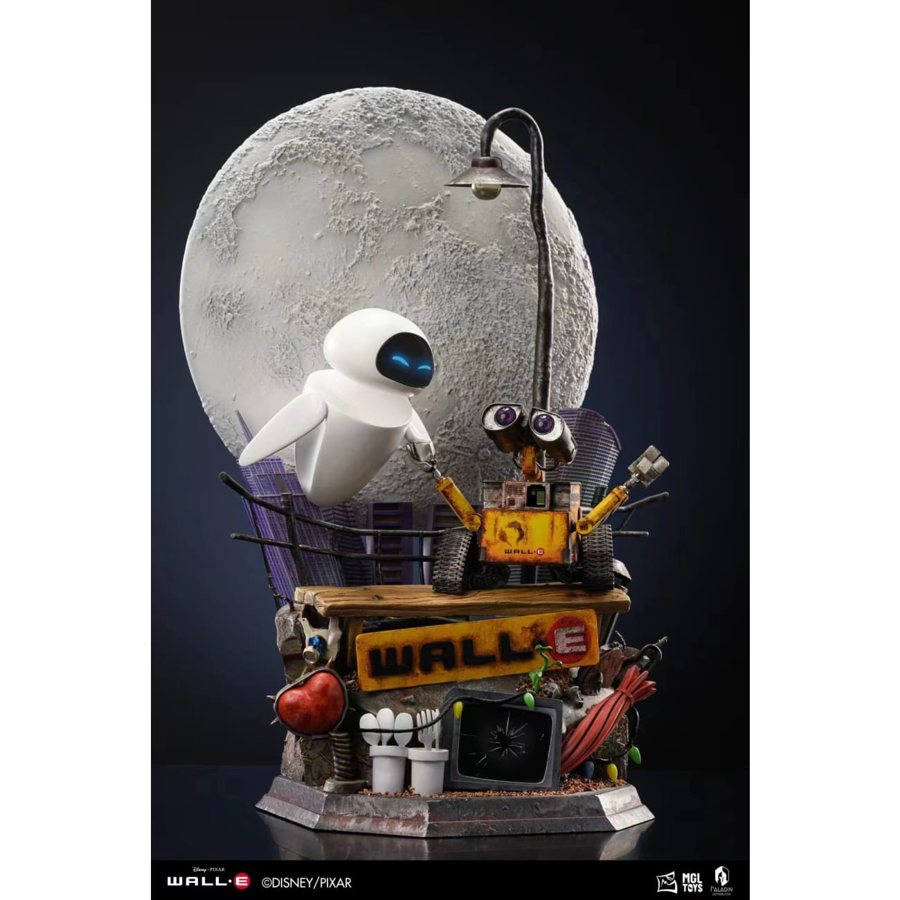MGL TOYS - WALL-E & EVE