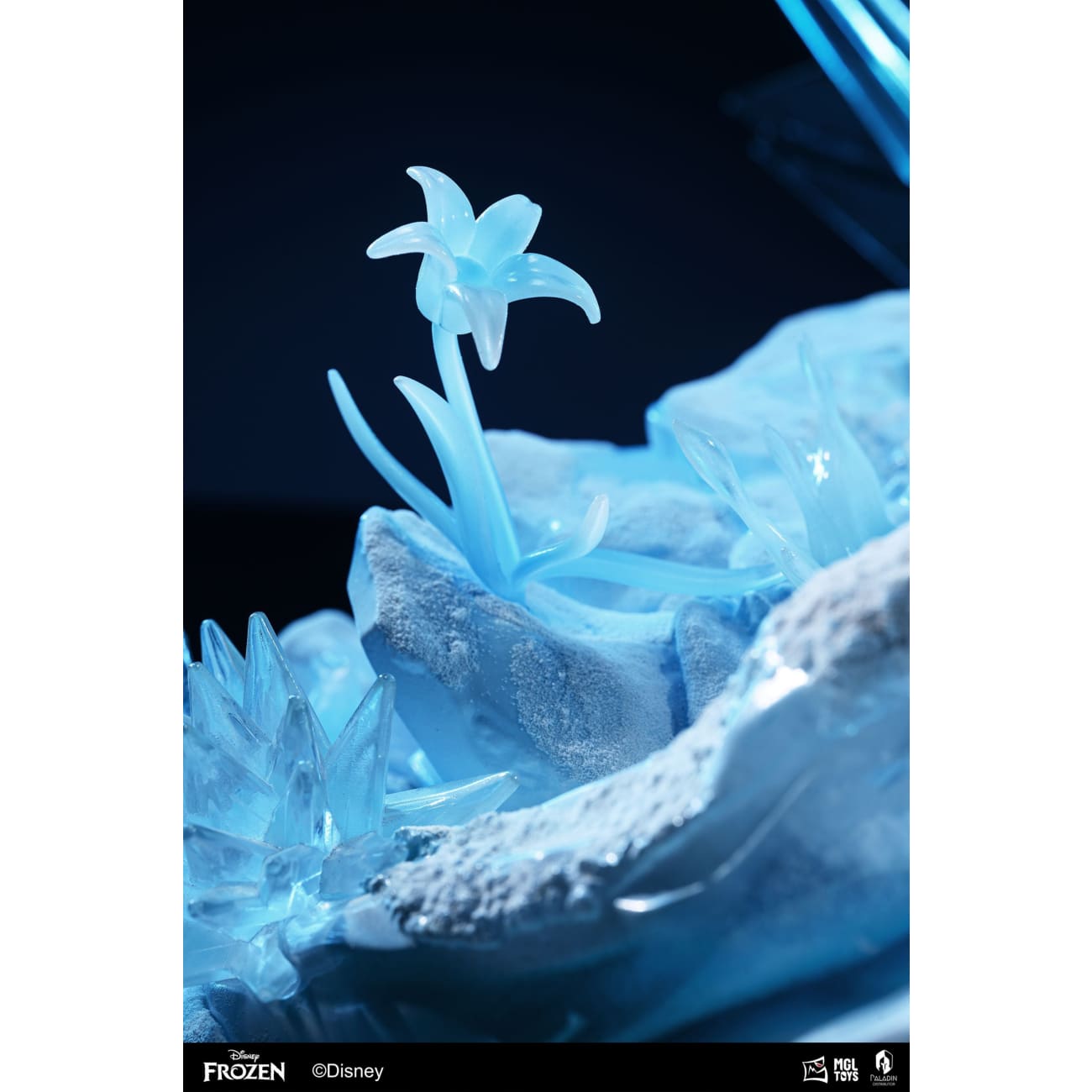 MGL Toys x Paladin Studio - Queen Elsa [Licensed] 