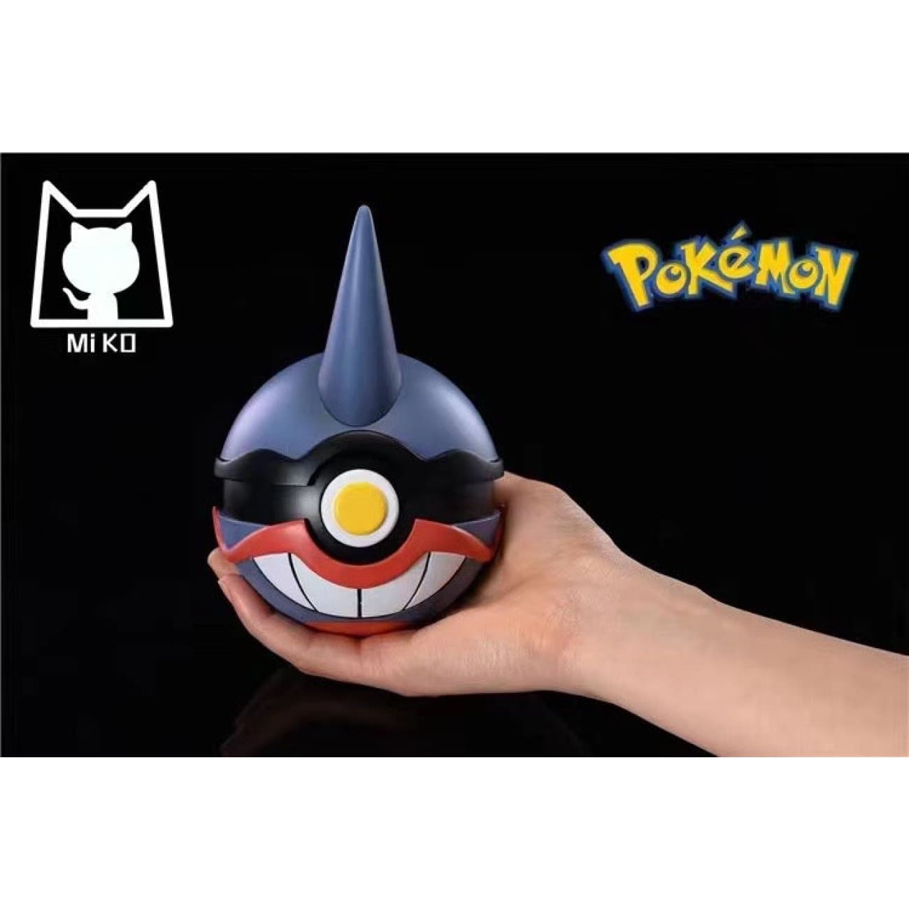 Miko Studio - Greninja Pokeball / Toxicroak Pokeball/
