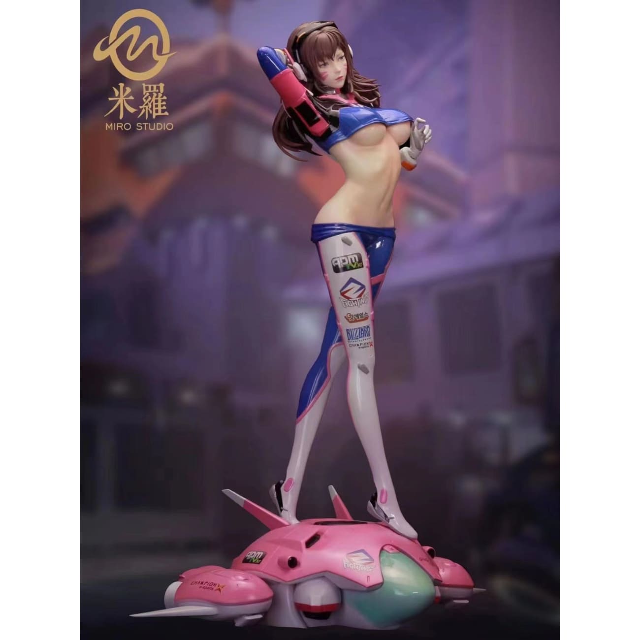 Miro Studio - DVA Gamer girl [1/4 scale]