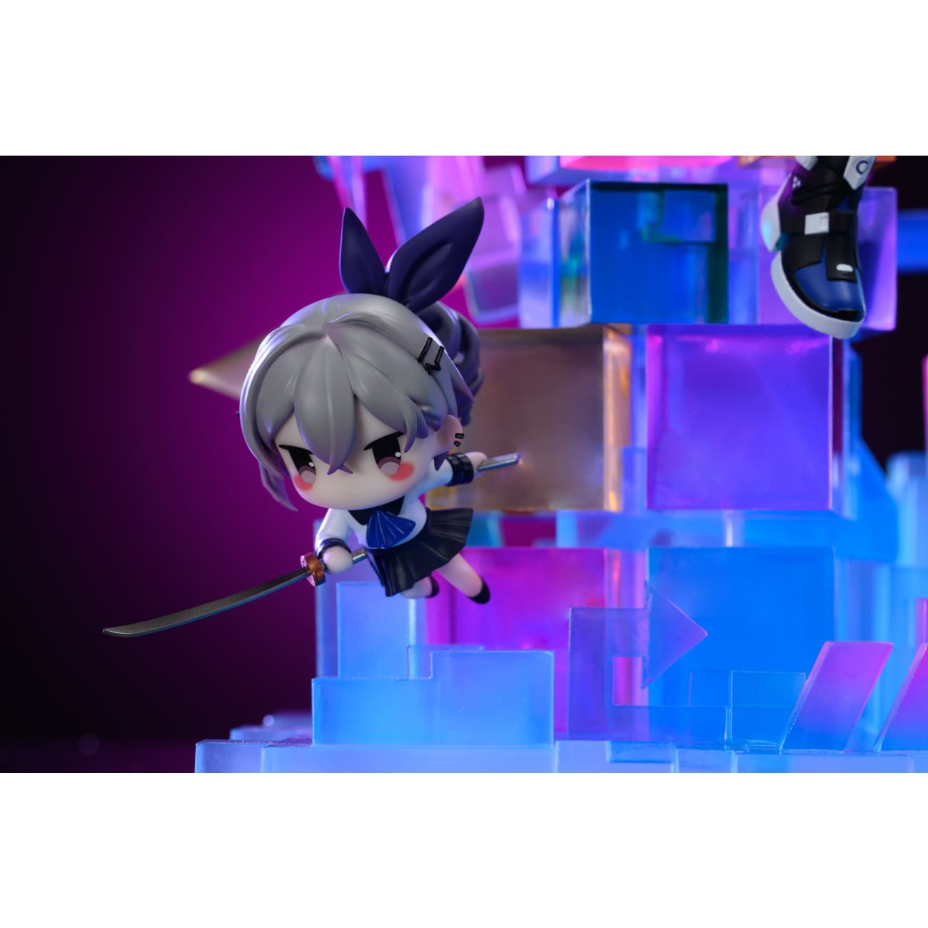 MiXun Studio - Silver Wolf 