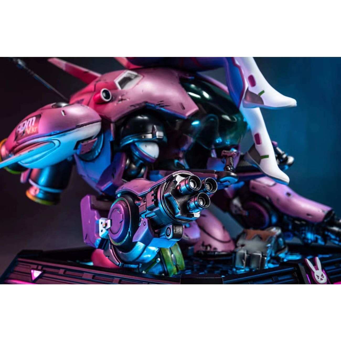 MKE Studio - Mecha DVA + Cast Off 1/4 scale [2 variants]