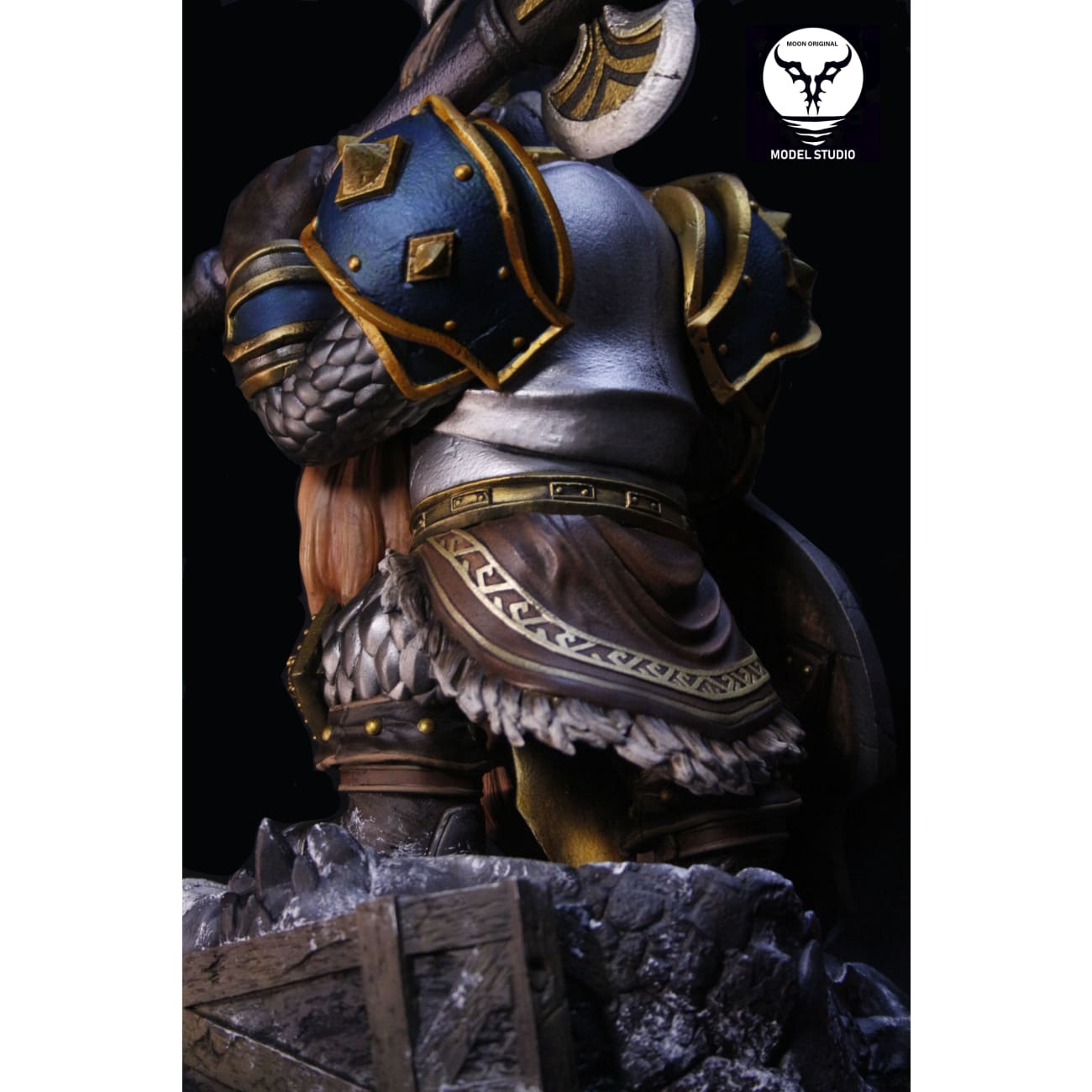 Moon Model Studio - Mountain King