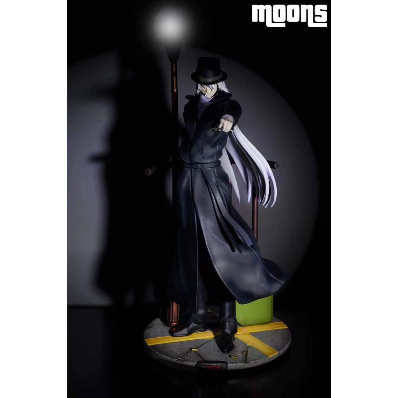 Moons Studio - Gin