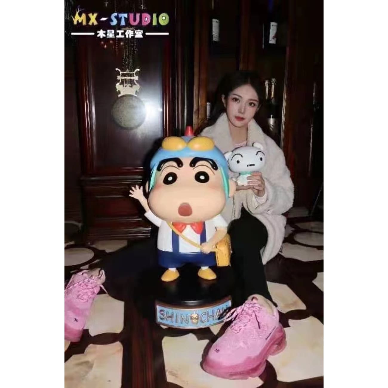 MX Studio - Crayon Shin Chan and Shiro [1/1 scale]