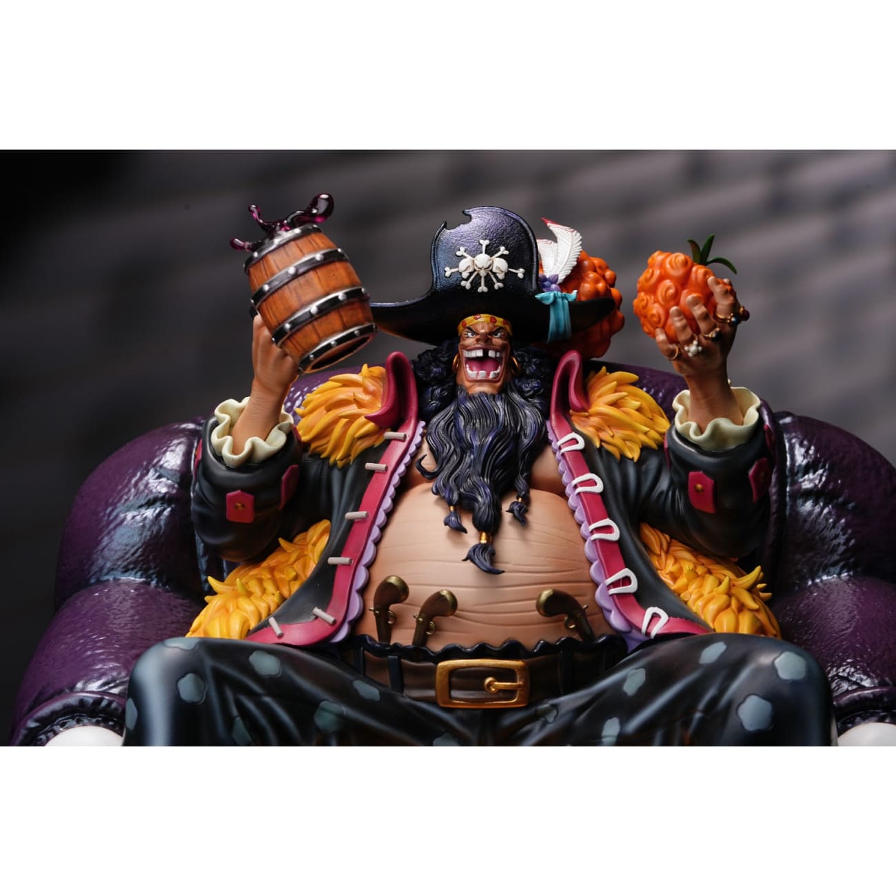 New Century Studio / Xin Shi Ji Studio - Sitting Blackbeard Marshall D. Teach
