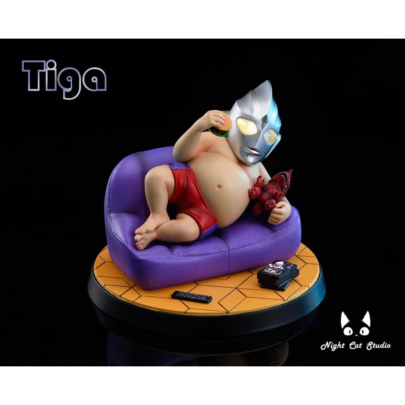 Night Cat Studio - Couch Potato with Ultraman Tiga Helmut