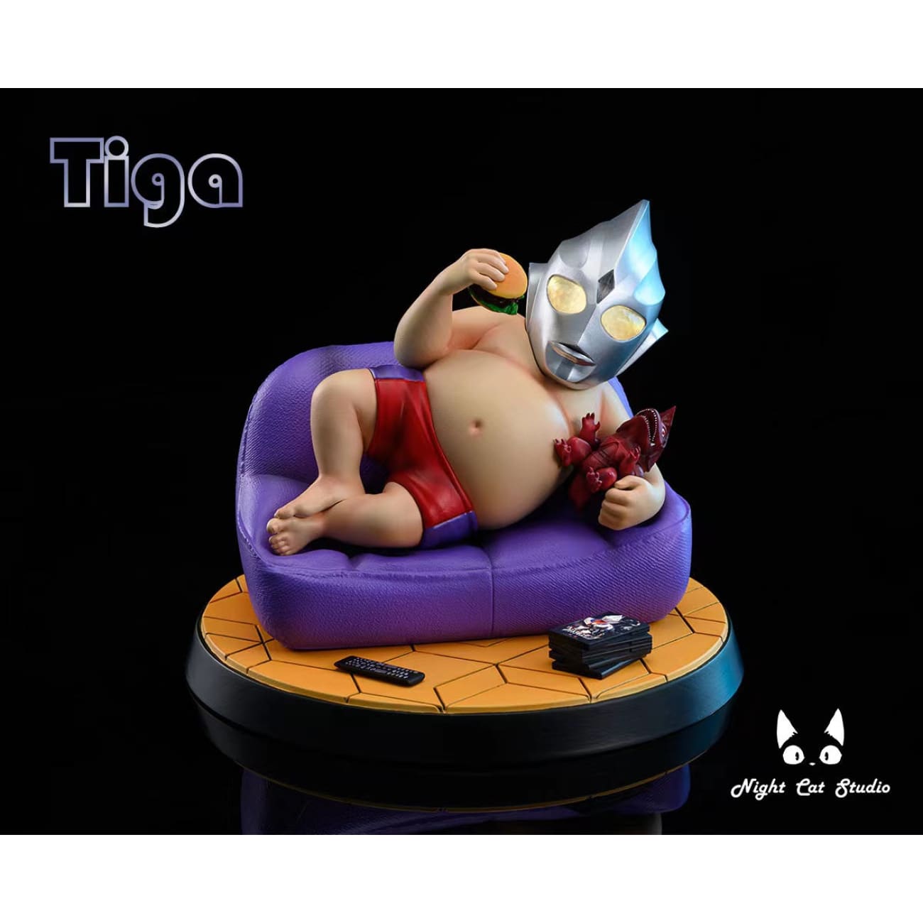 Night Cat Studio - Couch Potato with Ultraman Tiga Helmut