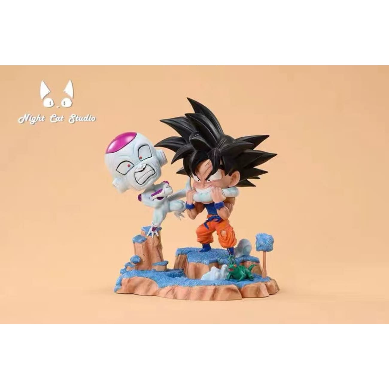 Night Cat Studio - Son Goku VS Frieza