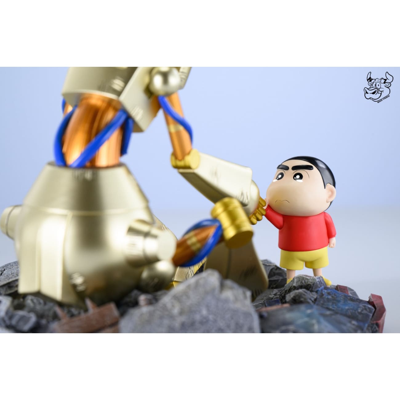 NIUZI Studio - Robo Dad and Shin-Chan