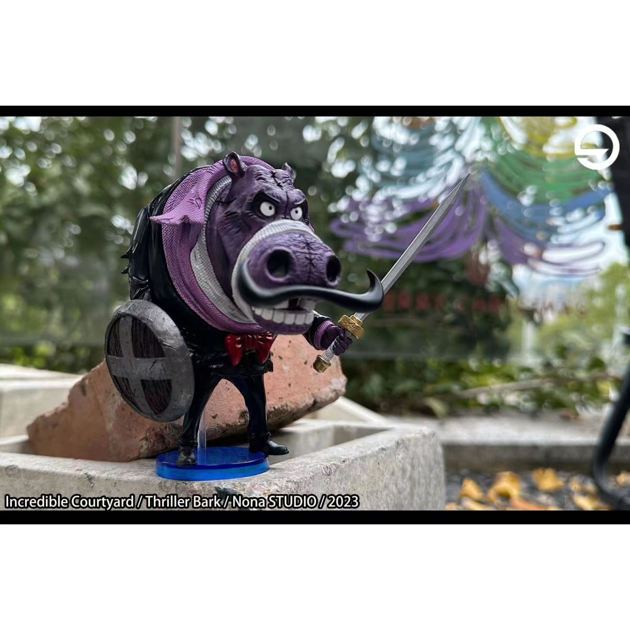 Nona Studio - Hippo Gentleman