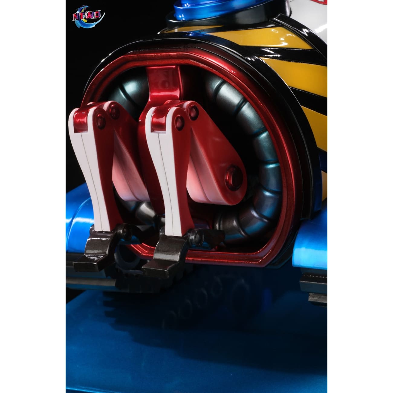 Ntwo Studio - Brachio Tank V