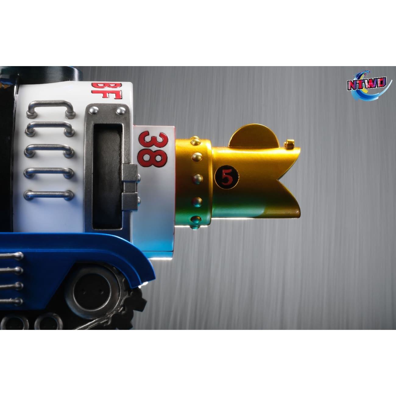 Ntwo Studio - Brachio Tank V