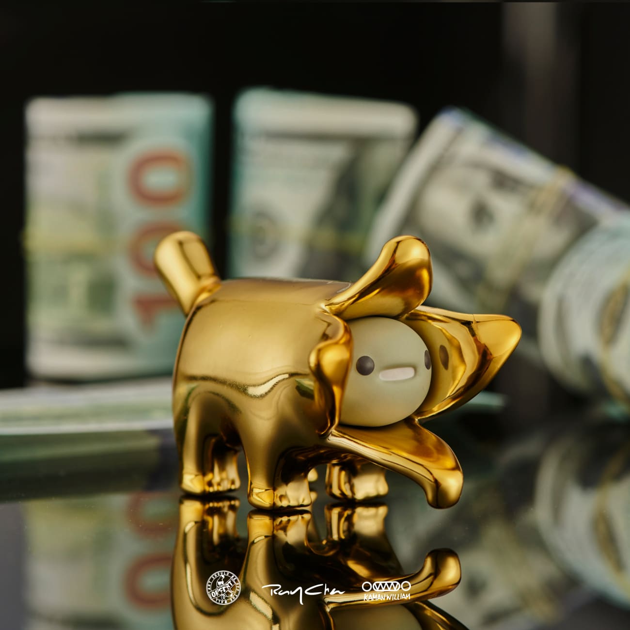 OFFART Studio x Kamanwilliam x RayChan - Electroplating Bananaers Dog