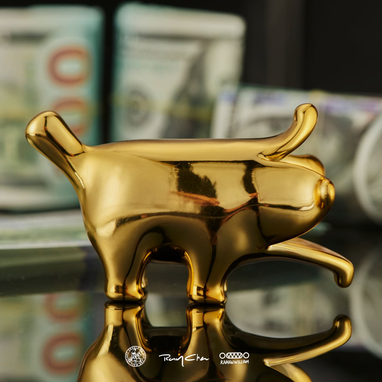 OFFART Studio x Kamanwilliam x RayChan - Electroplating Bananaers Dog