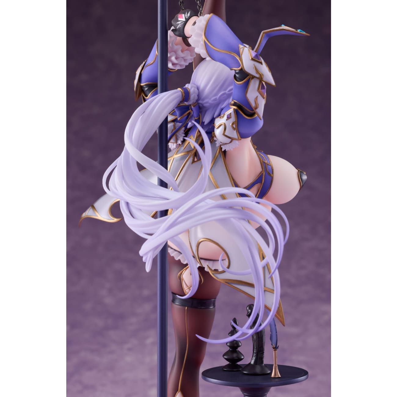 PartyLook Studio - Captive Knight Zephyria [2 Variants]
