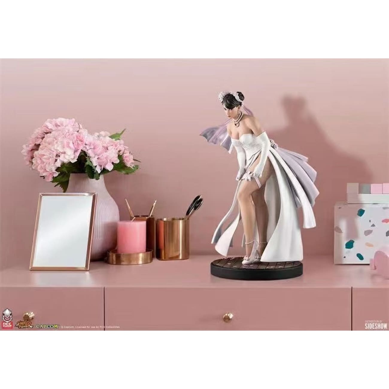PCS / Sideshow Collectibles - Wedding Chun-Li [Black / White]